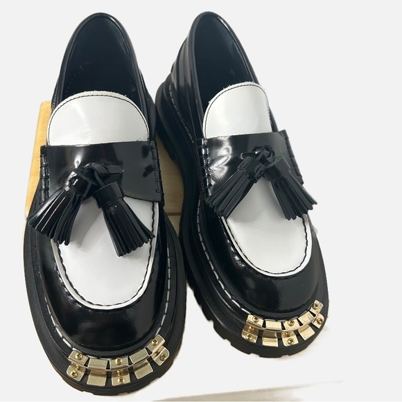 Sandro Women’s Chunky Sole Leather Jackson Loafers EU37 US7.5 Metal Plate Tassel - Picture 1 of 8